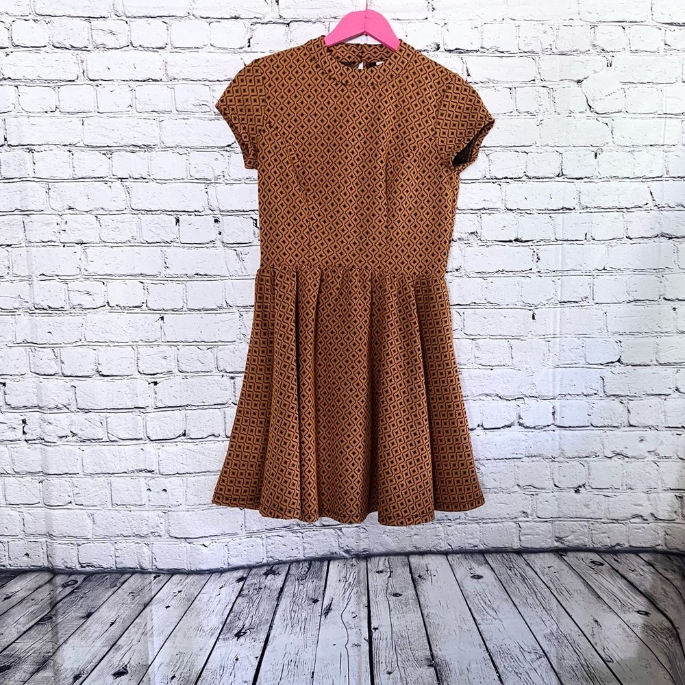 XHILERATION. Mustard color dress. Size XS